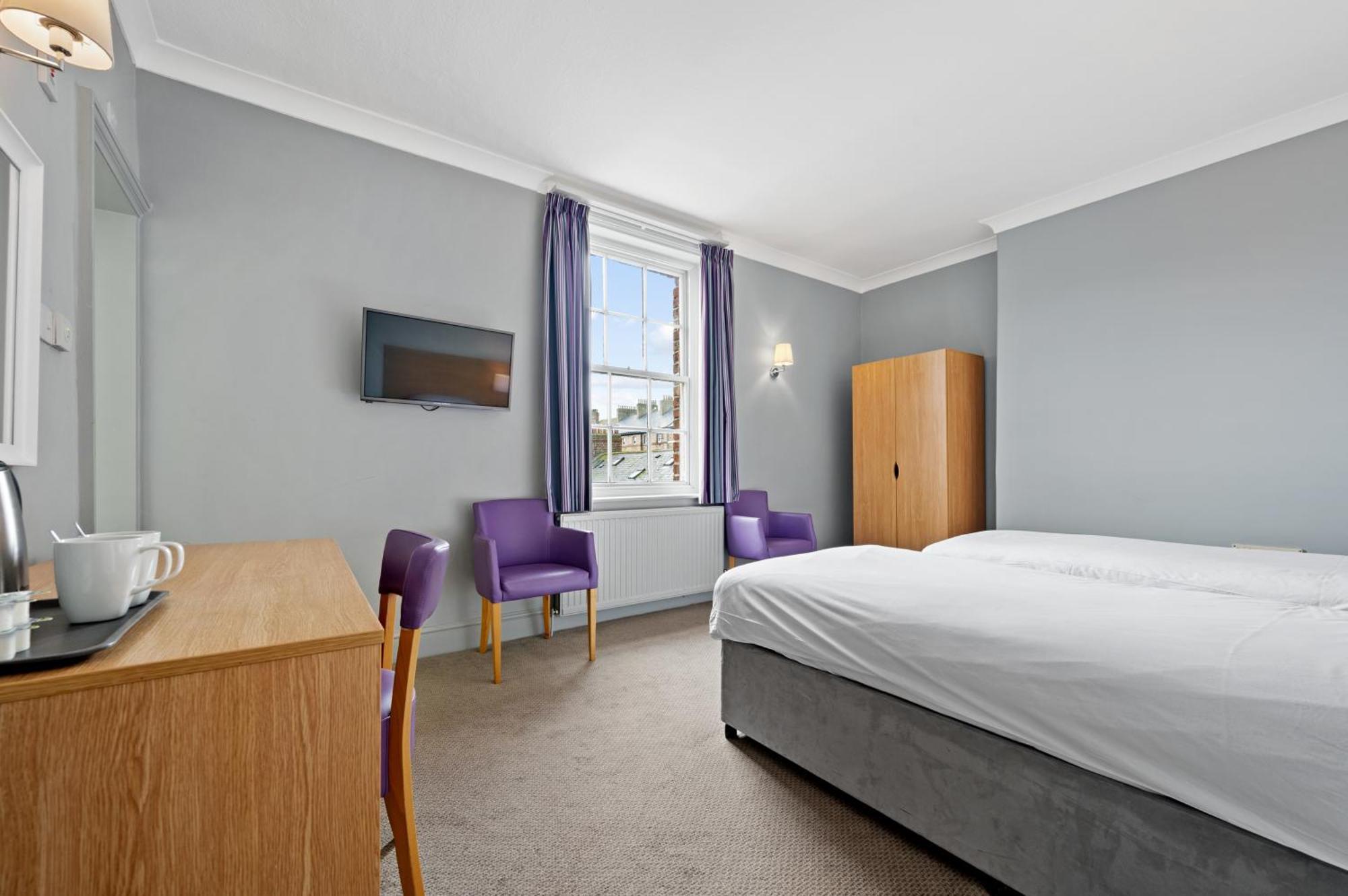 Royal Whitby Hotell Exteriör bild